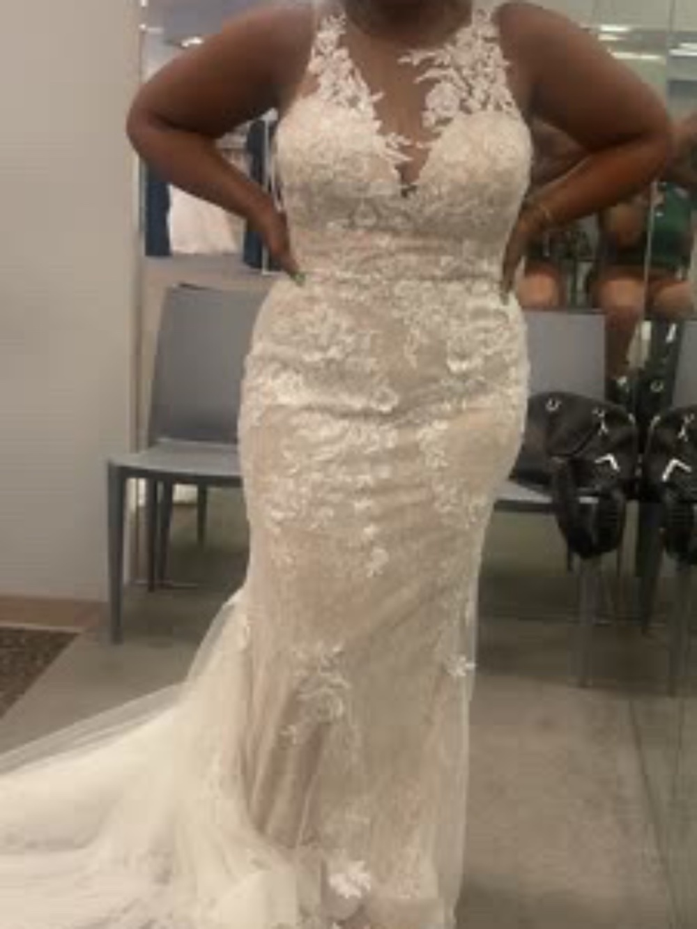 Wedding gown